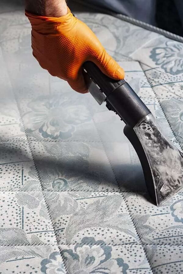 steam clean to wash mattresses to remove stains with our powerful commercial & industrial steam cleaning machines