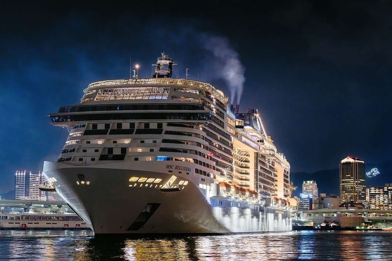 night cruise ship