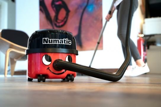 henry vacuum